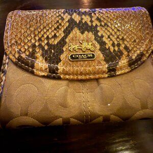 Coach wallet